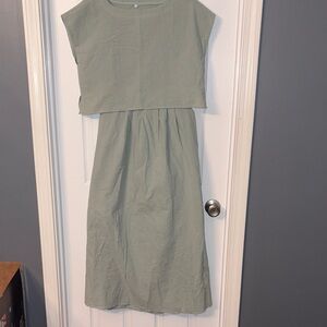 Amazon Essentials Sage Green Midi Dress